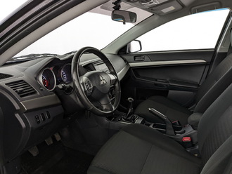 фото Mitsubishi Lancer X 2013