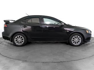 фото Mitsubishi Lancer X 2013