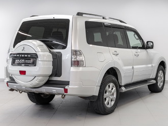 фото Mitsubishi Pajero IV 2014