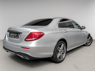 фото Mercedes-Benz E (W/S213) 2020
