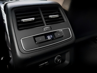 фото Audi A4/S4 (B9) 2021