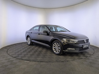 фото Volkswagen Passat B8 2019