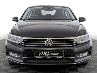 фото Volkswagen Passat B8 2019