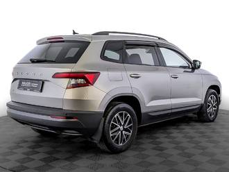 фото Skoda Karoq 2021