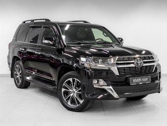 фото Toyota Land Cruiser 200 2020