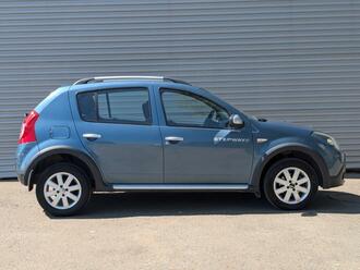 фото Renault Sandero 2013