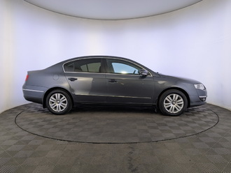 фото Volkswagen Passat B6 2010