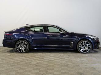 фото Kia Stinger I 2022