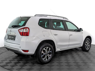 фото Nissan Terrano D10 2016