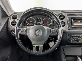 фото Volkswagen Tiguan I 2015