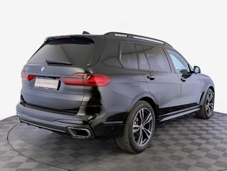 фото BMW X7 (G07) 2022