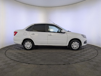фото Lada Granta II 2024