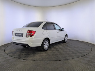 фото Lada Granta II 2024