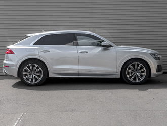 фото Audi Q8 (4M) 2021