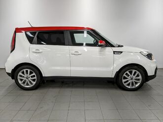 фото Kia Soul II 2017
