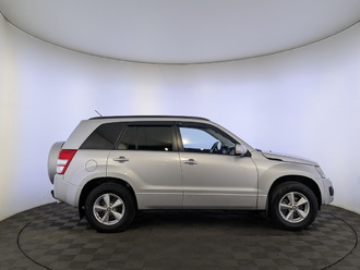фото Suzuki Grand Vitara II 2014