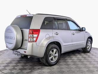 фото Suzuki Grand Vitara II 2014