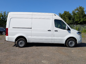 фото Mercedes-Benz Sprinter (VS30) 2021