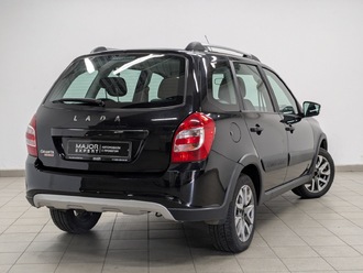 фото Lada Granta II 2020