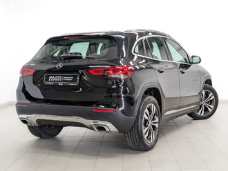 фото Mercedes-Benz GLA (H247) 2020
