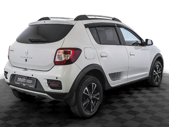 фото Renault Sandero II 2018