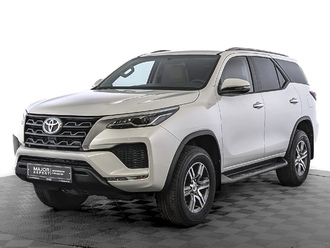 фото Toyota Fortuner II 2022