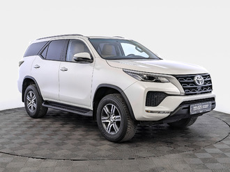 фото Toyota Fortuner II 2022