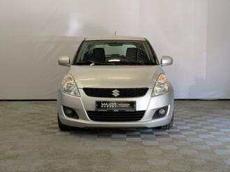 фото Suzuki Swift III 2011