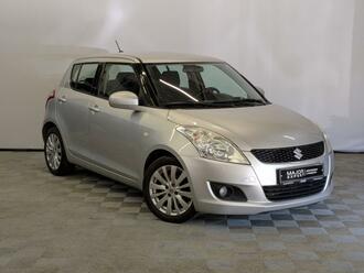 фото Suzuki Swift III 2011