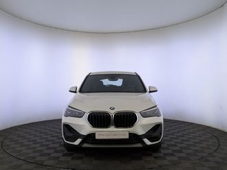 фото BMW X1 (F48) 2021