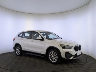 фото BMW X1 (F48) 2021