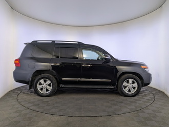 фото Toyota Land Cruiser 200 2013