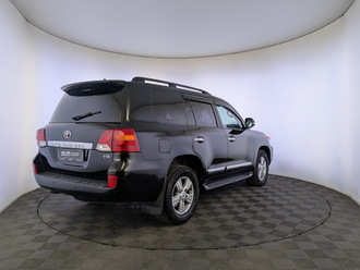 фото Toyota Land Cruiser 200 2013