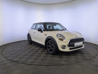 фото Mini Mini III (F56/F55) 2018