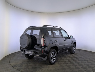 фото Lada Niva (Niva Travel) 2024