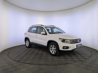 фото Volkswagen Tiguan I 2013