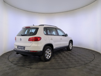 фото Volkswagen Tiguan I 2013