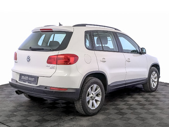 фото Volkswagen Tiguan I 2013