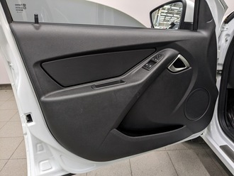 фото Lada Granta II 2023