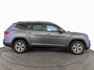 фото Volkswagen Teramont I 2018