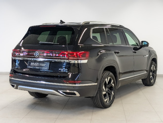 фото Volkswagen Teramont I 2022