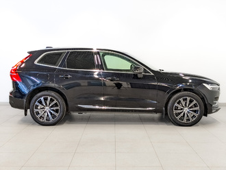 фото Volvo XC60 II 2020