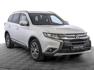 фото Mitsubishi Outlander III 2018