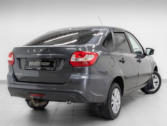 фото Lada Granta II 2020