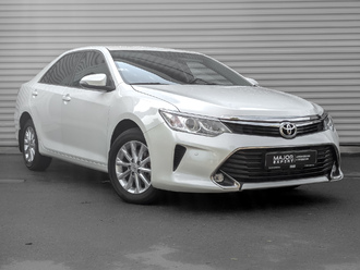 фото Toyota Camry VII 2017