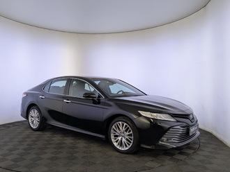 фото Toyota Camry VIII 2020