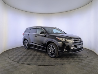 фото Toyota Highlander III 2018
