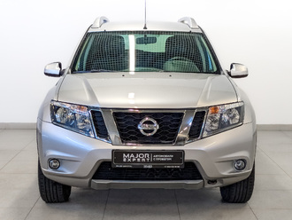 фото Nissan Terrano D10 2016