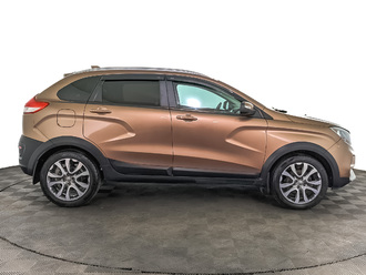 фото Lada XRAY 2021