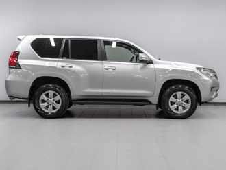 фото Toyota Land Cruiser Prado 150 2019